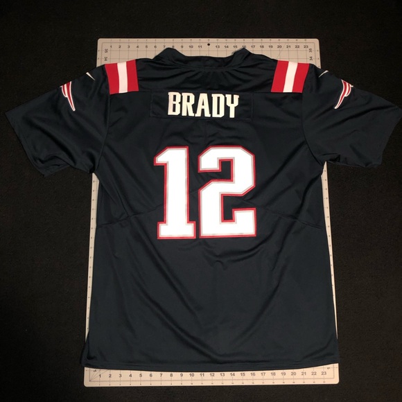 Tom Brady. New England Patriots NFL Jersey and New Era Beanie. Size XXL. - Picture 10 of 15